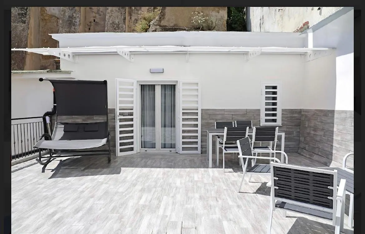 Suite Nunu Naples Apartment
